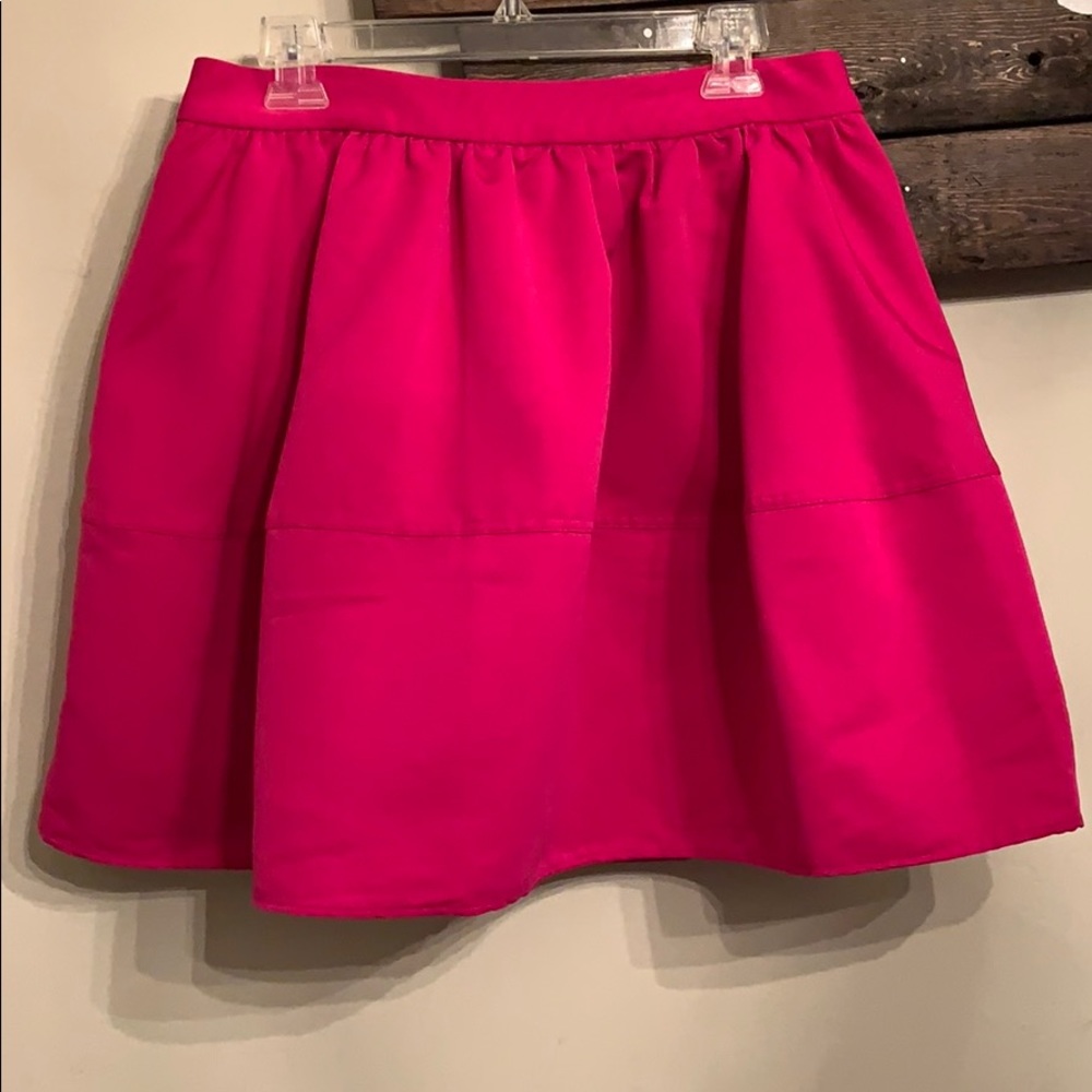 Pink express skirt with pockets